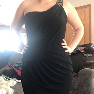black dress with one shoulder & bling